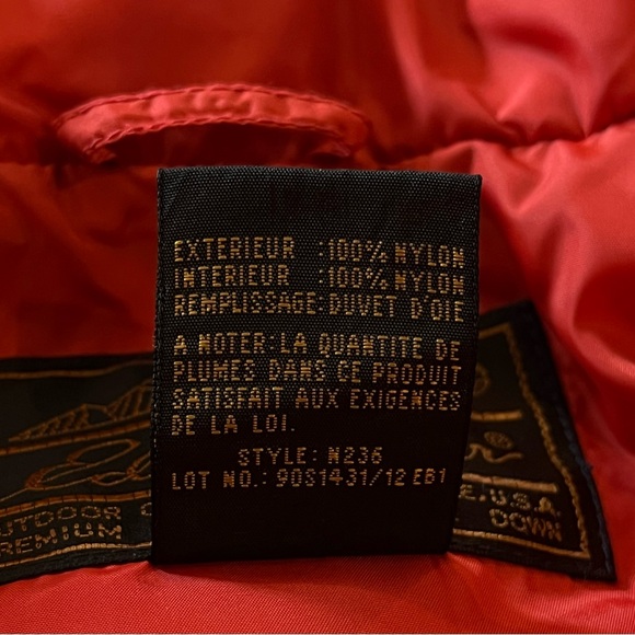 EDDIE BAUER Vintage Women’s Petite M Quilted Goose Down Purple Plum Vest N236 - Picture 4 of 12